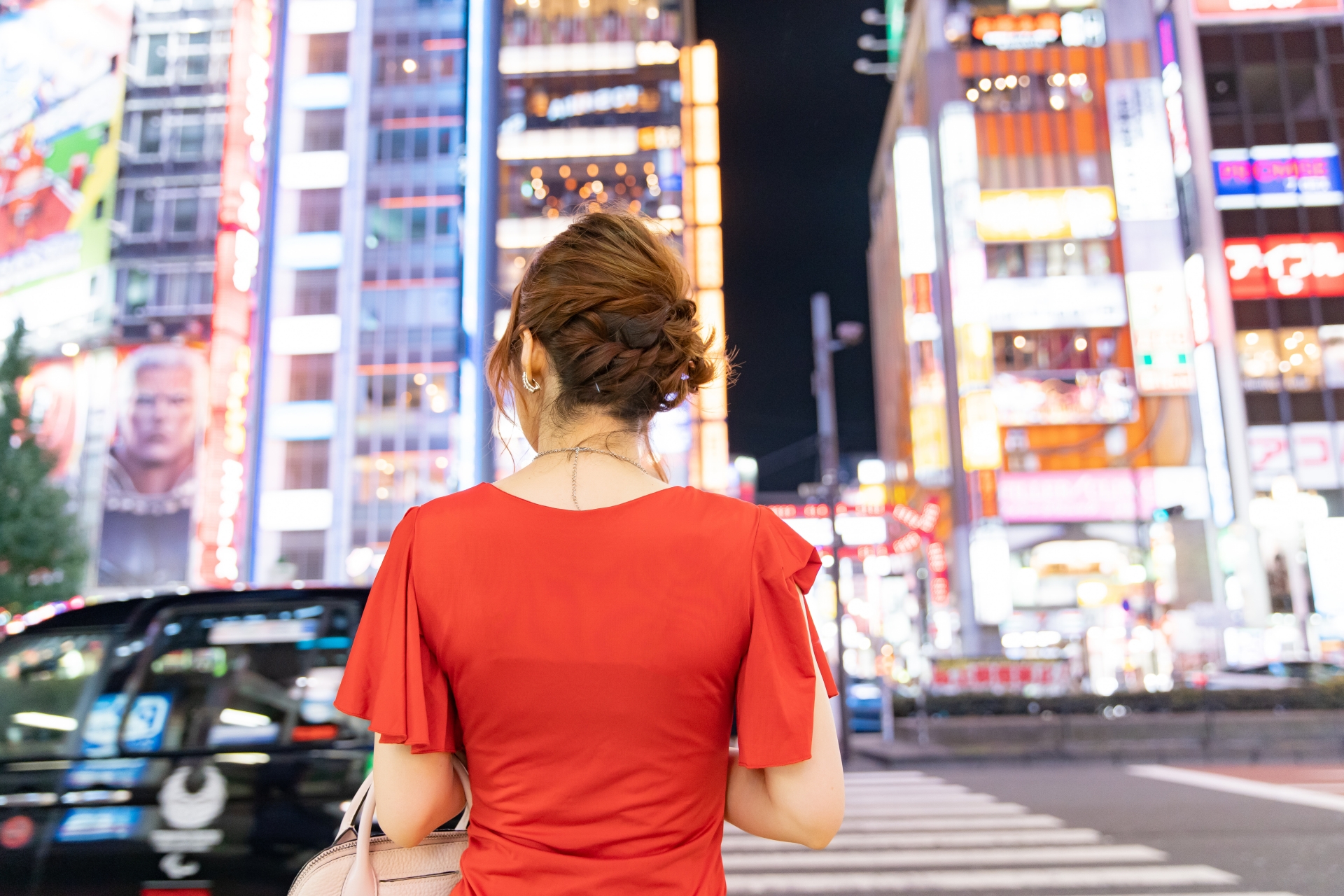 ナイトワークの女性