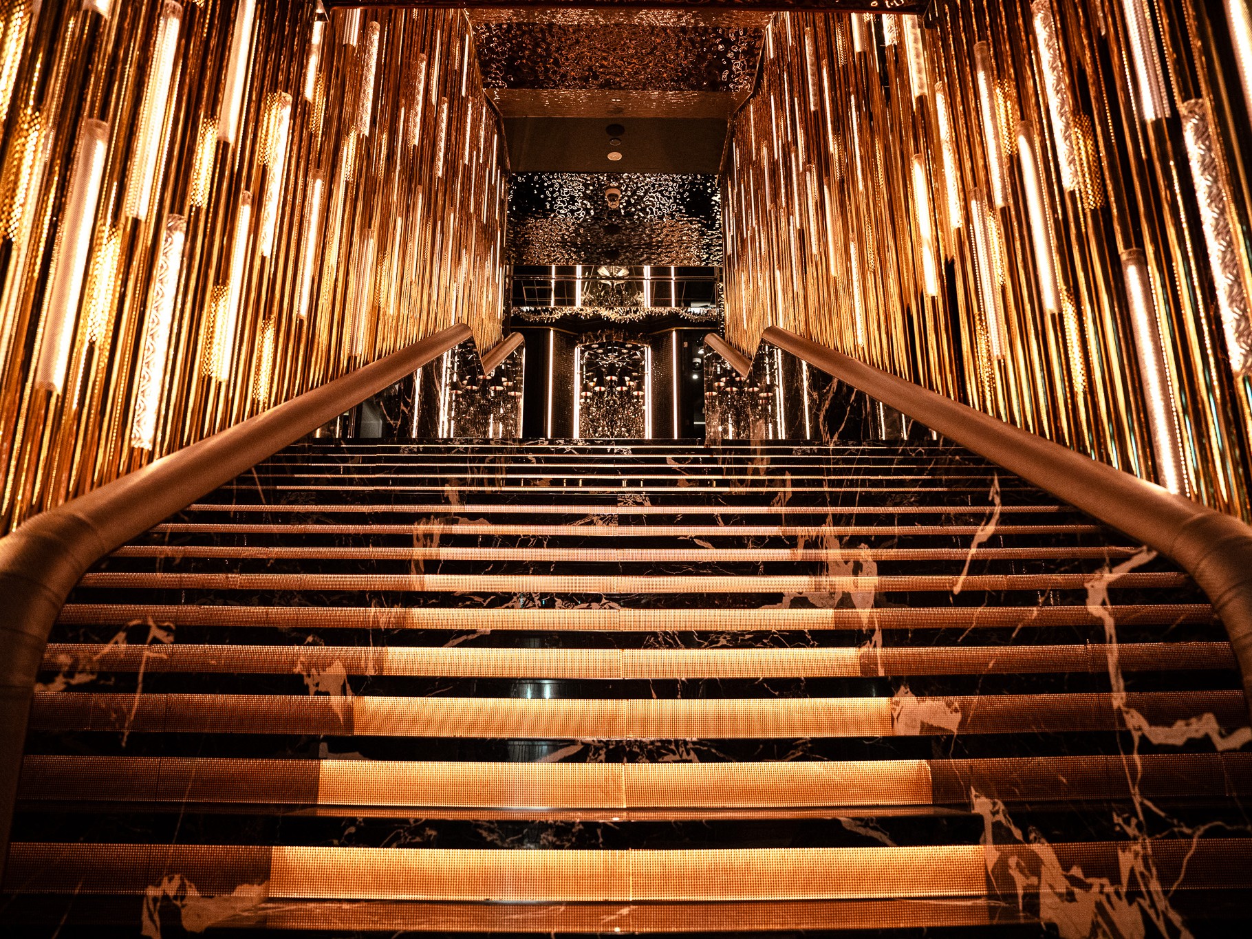 輝かしい雰囲気