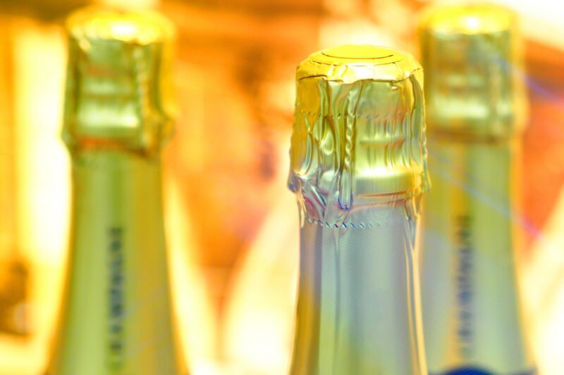 シャンパンボトル ケータリング パーティ