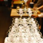 キャバクラは何歳から入れる？18歳以上20歳未満の注意点、未成年が入店したらどうなるかも解説