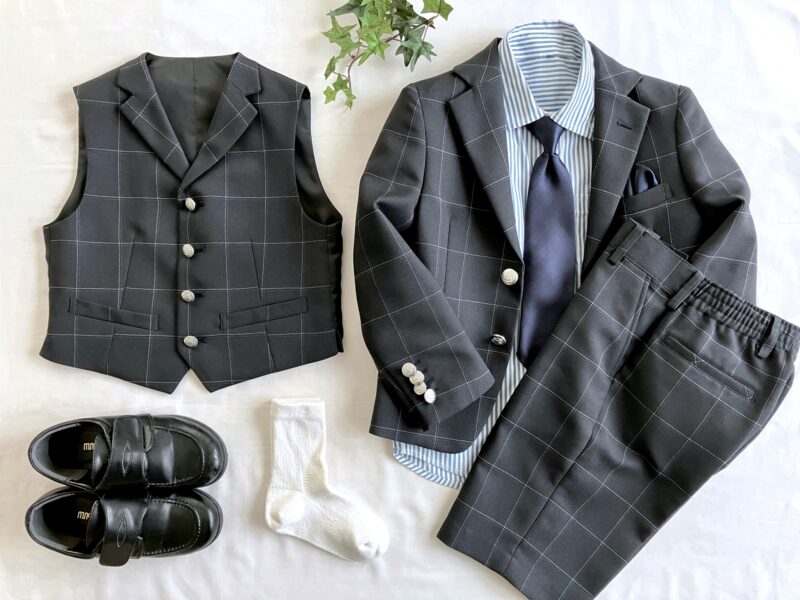 フォーマルスーツ コーディネート