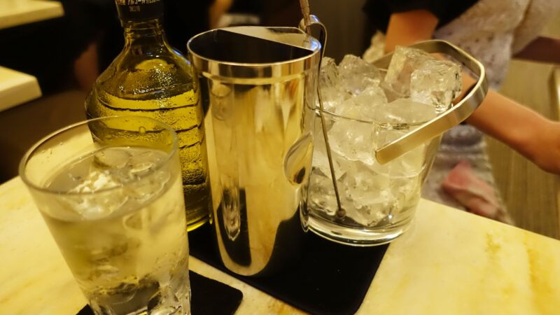 夜遊びで知っておきたい基本ルールとマナーのイメージ