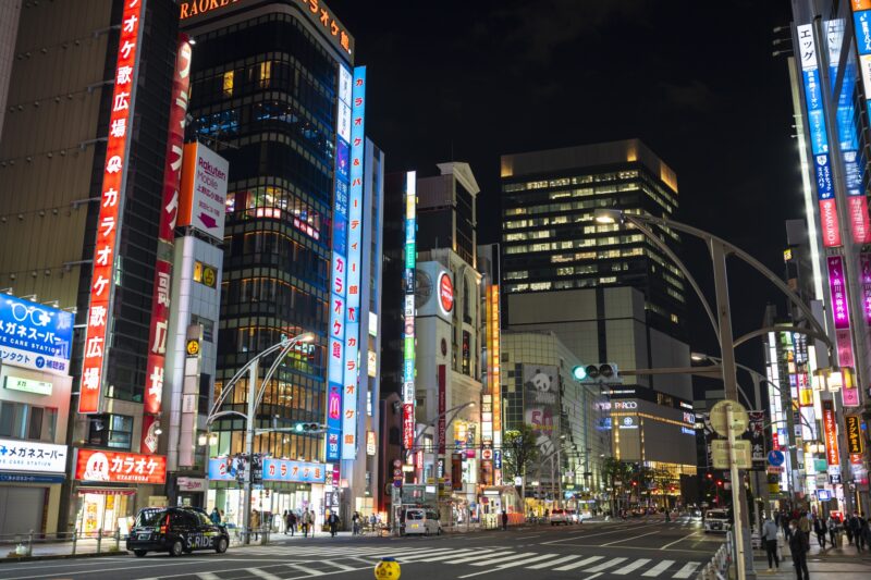 出張先でおすすめの夜遊びスポットのイメージ