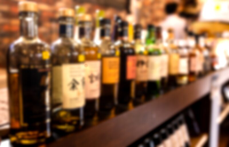 キャバクラでボトルを入れるときの注意点のイメージ