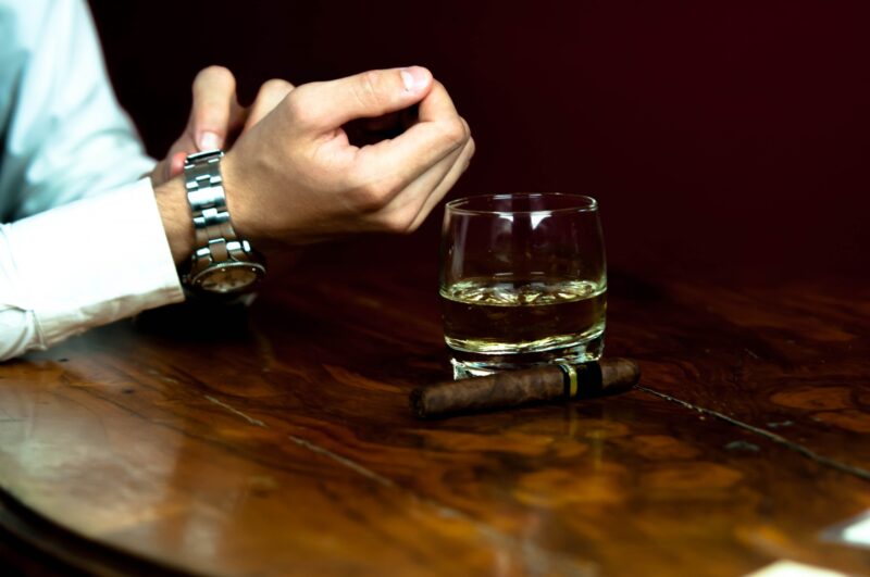六本木で一人飲みできる場のイメージ