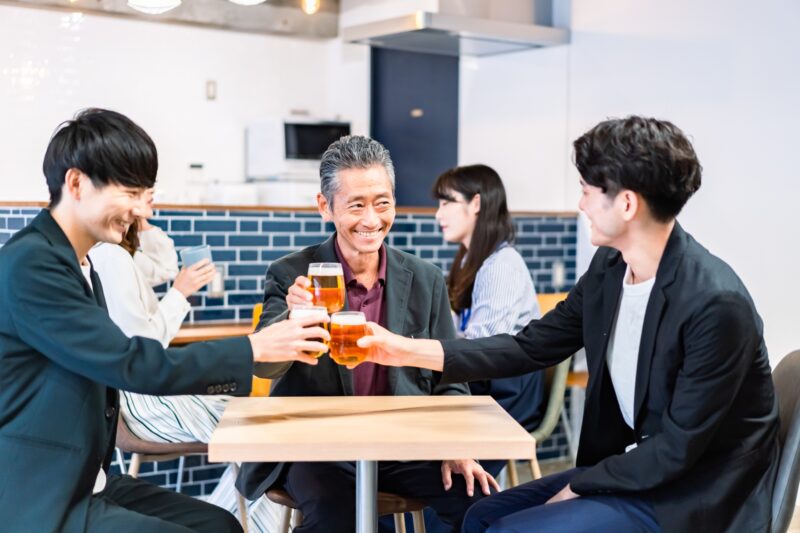 接待の場を盛り上げるコツのイメージ