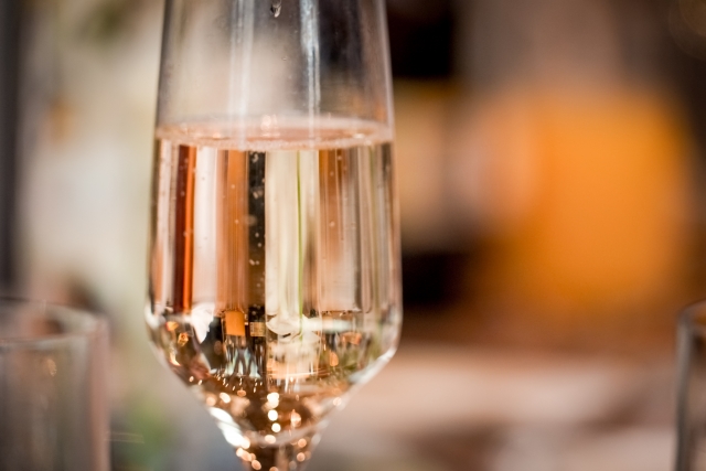 光るモエ エ シャンドンとはのイメージ