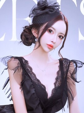あや（UNJOUR東京）