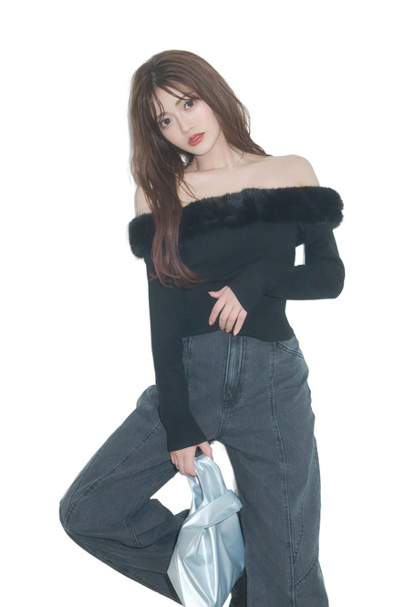 鈴音りん-07（UNJOUR東京）