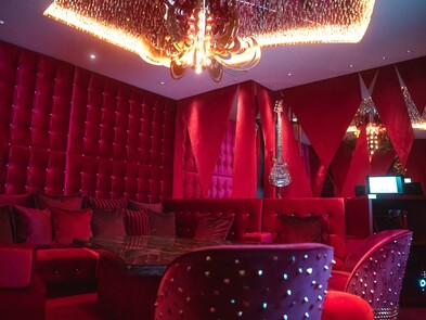 GALLERY-11（UNJOUR東京）