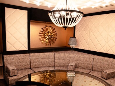 GALLERY-19（UNJOUR東京）